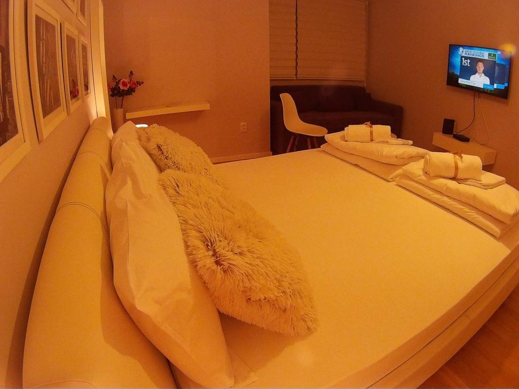 Balkan-Inn Parlament Lux Apartment Beograd Eksteriør billede